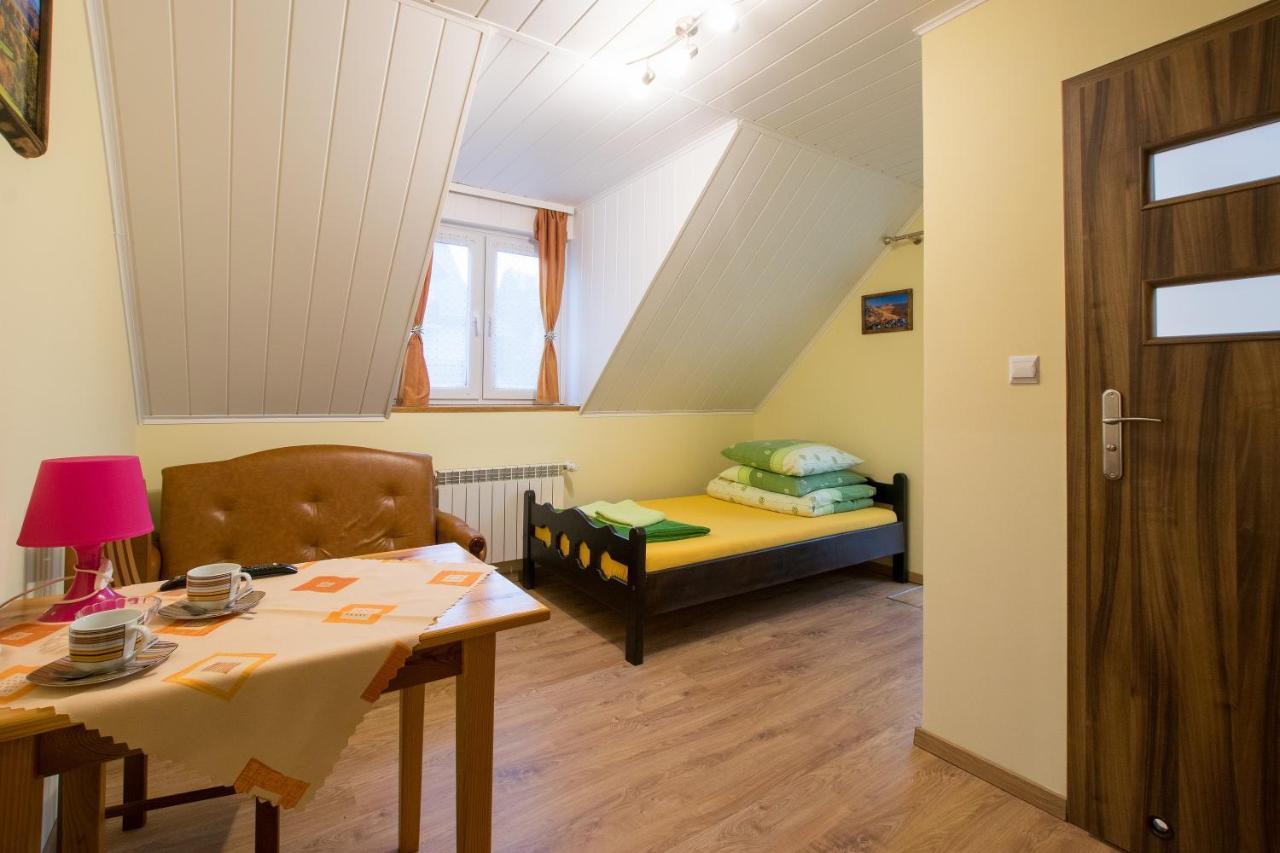 Dworek Julia - Klimatyzowane Komfortowe Pokoje Nad Solina - Bieszczady Polanczyk Bagian luar foto